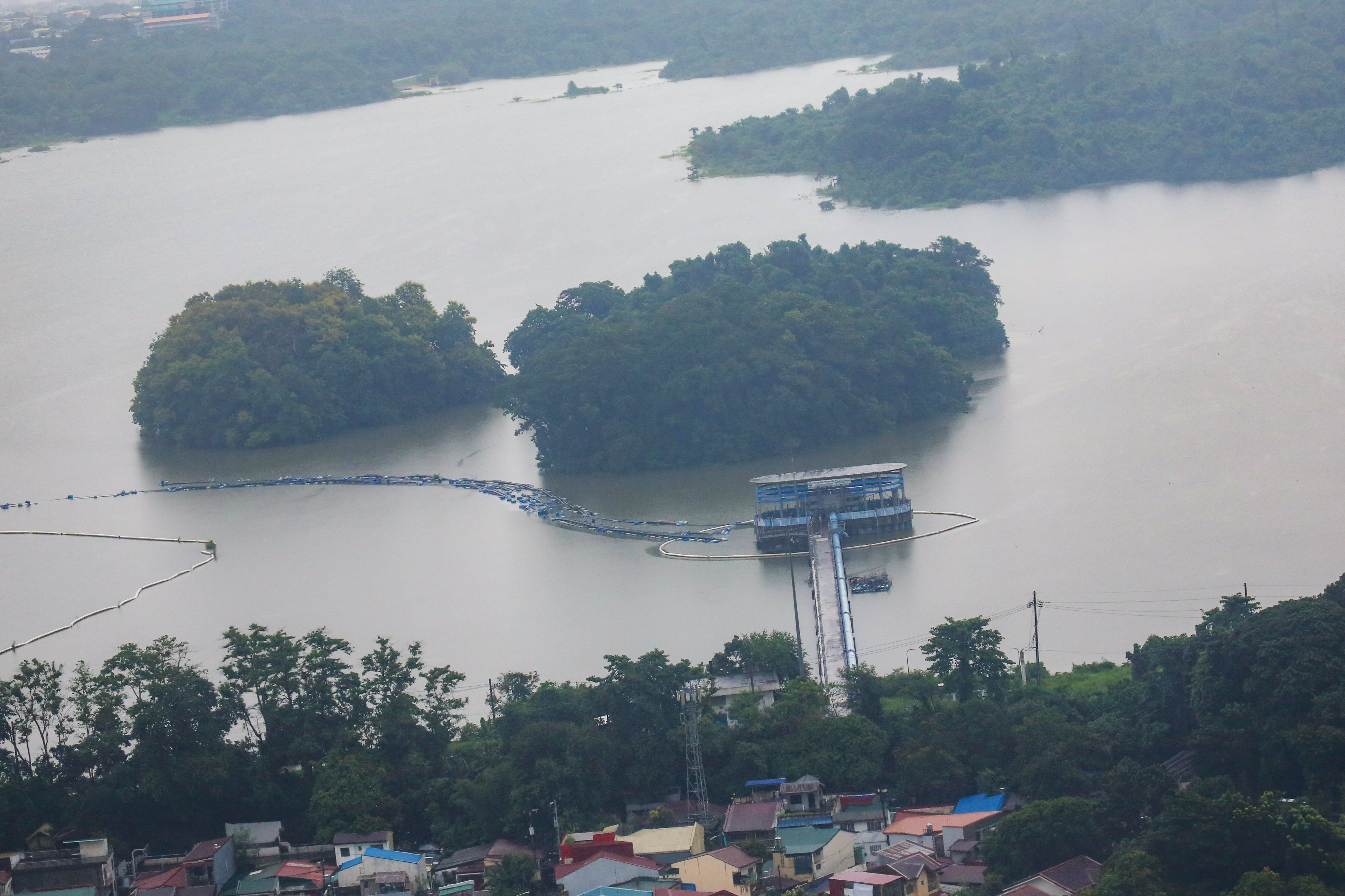 ‘Enteng’ exits PAR; death toll rises to 15 
